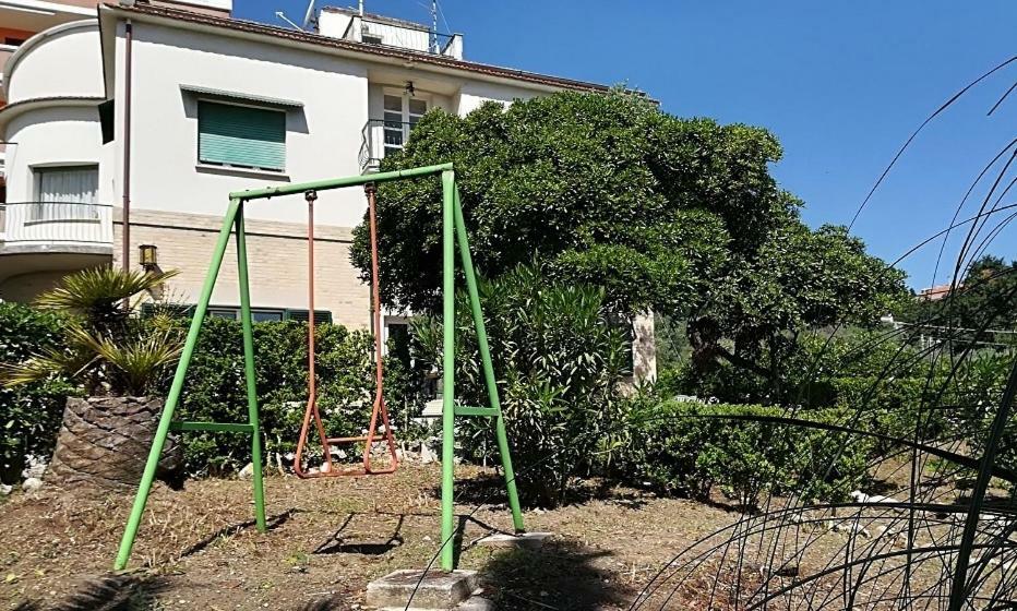 ואסטו Villa Ariosa מראה חיצוני תמונה